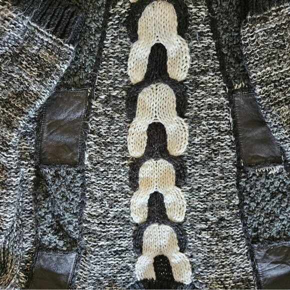 Vintage Street Scene 80s Black, White and Grey Leather Accent Fuzzy Sweater - Picture 3 of 6